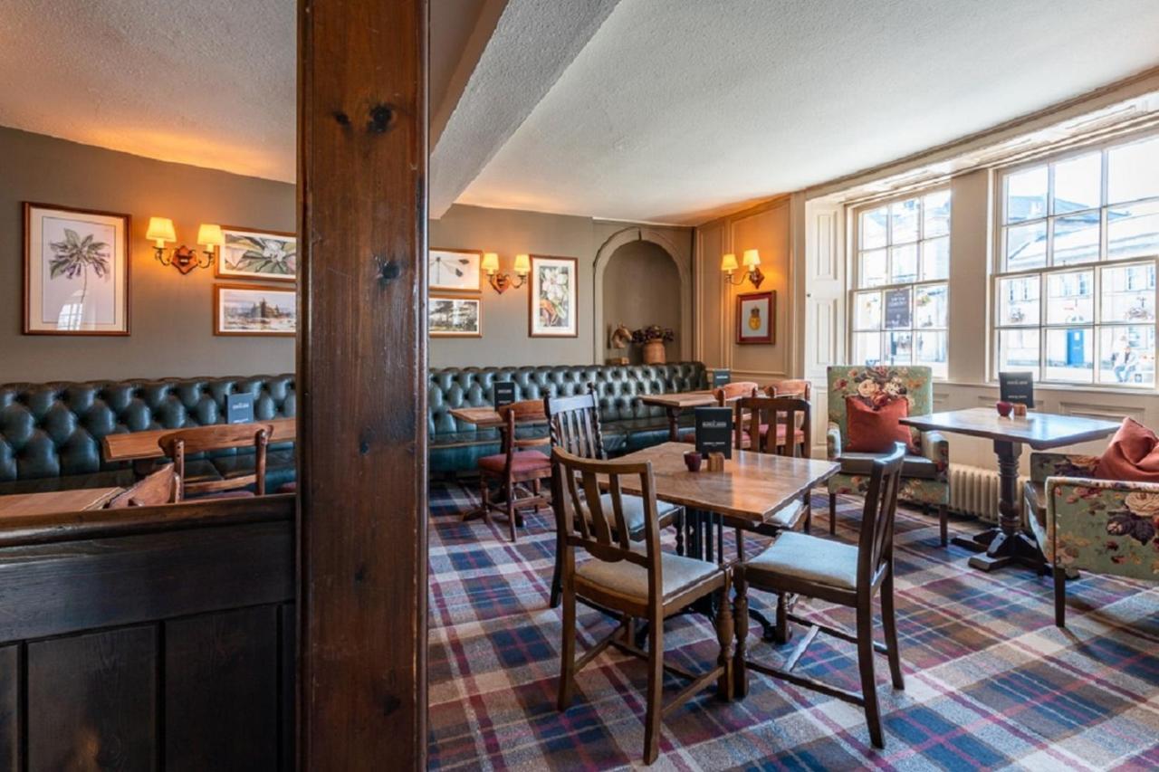 The Kings Arms Hotel Melksham Εξωτερικό φωτογραφία