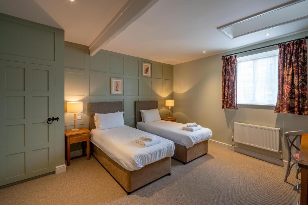 The Kings Arms Hotel Melksham Εξωτερικό φωτογραφία