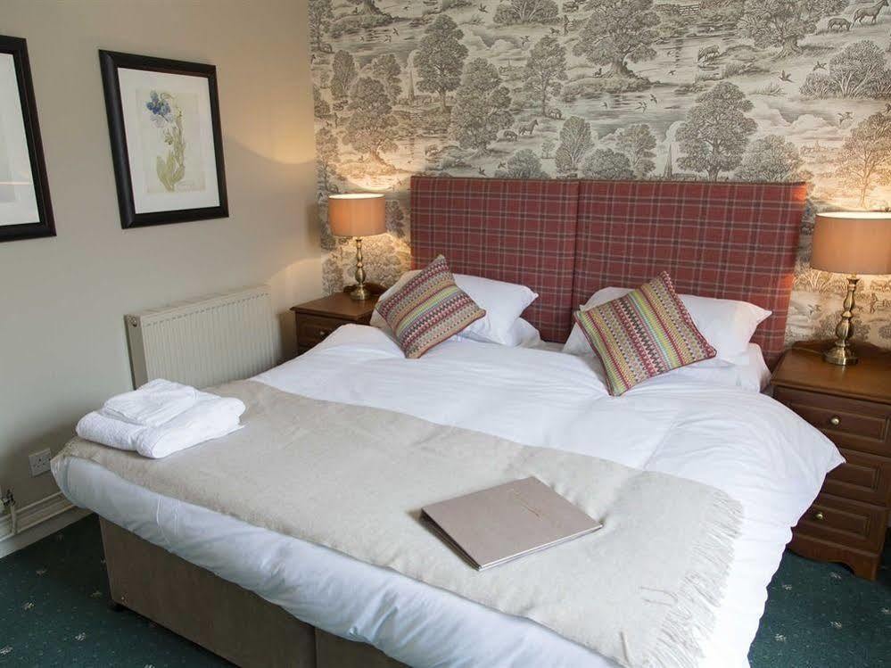 The Kings Arms Hotel Melksham Εξωτερικό φωτογραφία
